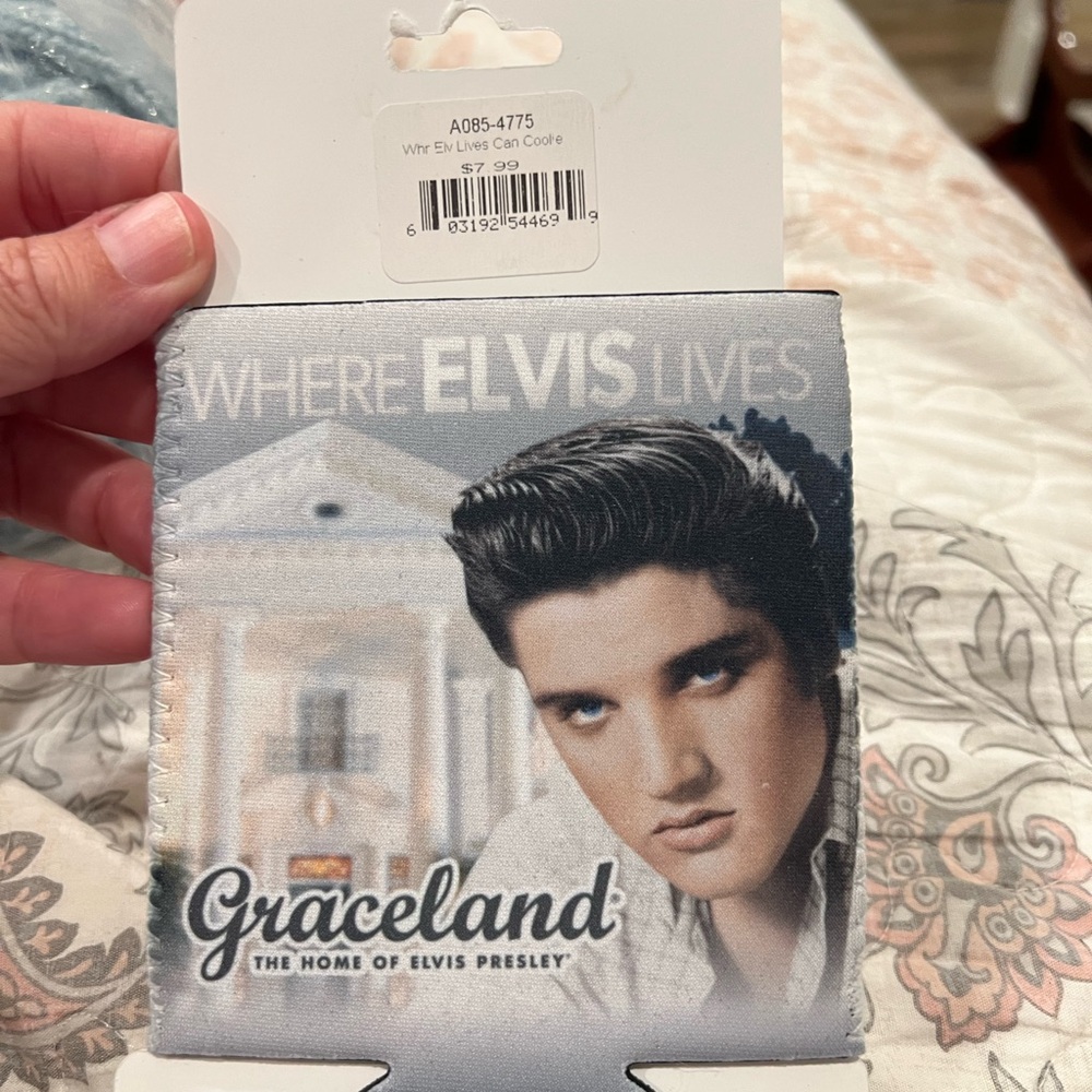 Elvis Presley bundle. Koozie, guitar pick and luggage tag and ankle socks